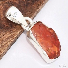 Petit pendentif Opale de feu serti clos Bijoux en Opales KC8.1