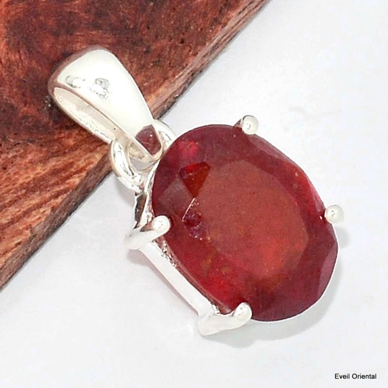 Pendentif Grenat Hessonite facetté oval 