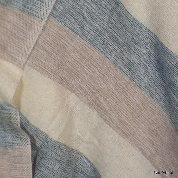Très grand châle népalais 240 x 120 cm bleu écru Très grand châle népalais 240 x 120 cm TGCN15