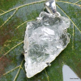 Pendentif Quartz Lémurien serti griffes 