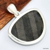 Pendentif Hypersthene semi-rond Pendentifs pierres naturelles KC24.1