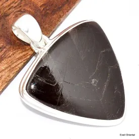 Pendentif triangulaire en Hypersthène