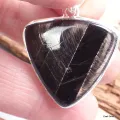 Pendentif triangulaire en Hypersthène - Pendentifs pierres naturelles