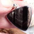 Pendentif triangulaire en Hypersthène - Pendentifs pierres naturelles