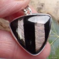 Pendentif triangle en Hypersthène Bijoux en Hypersthene KC24.4