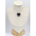 Pendentif triangle en Hypersthène - Bijoux en Hypersthene