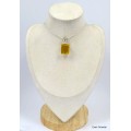 Pendentif Fluorite Jaune facettée détail bélière Bijoux en Fluorite KC26.5