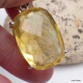Pendentif Fluorite Jaune facettée serti griffes Bijoux en Fluorite KC26.7
