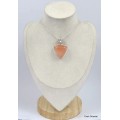 Pendentif Sélénite orange triangulaire Pendentifs pierres naturelles KC31