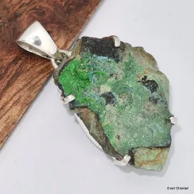 Pendentif en pierre Conichalcite - Bijoux en Conichalcite