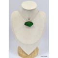 Pendentif Grenat Vert et Topaze blanche Bijoux en Grenat Uvarovite KC34.2