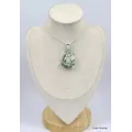 Gros pendentif Smaragdite Actinolite verte - Bijoux en Actinolite