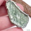 Pendentif Smaragdite Actinolite verte brute Bijoux en Actinolite KC36.2