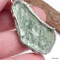 Pendentif Smaragdite Actinolite verte brute - Bijoux en Actinolite