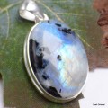 Pendentif Tourmaline sur Pierre de lune bleue Bijoux en Pierre de lune KC37.2