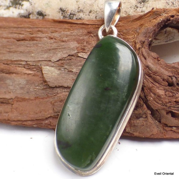 Pendentif en Jade Néphrite forme libre Bijoux en Jade CZ10.1