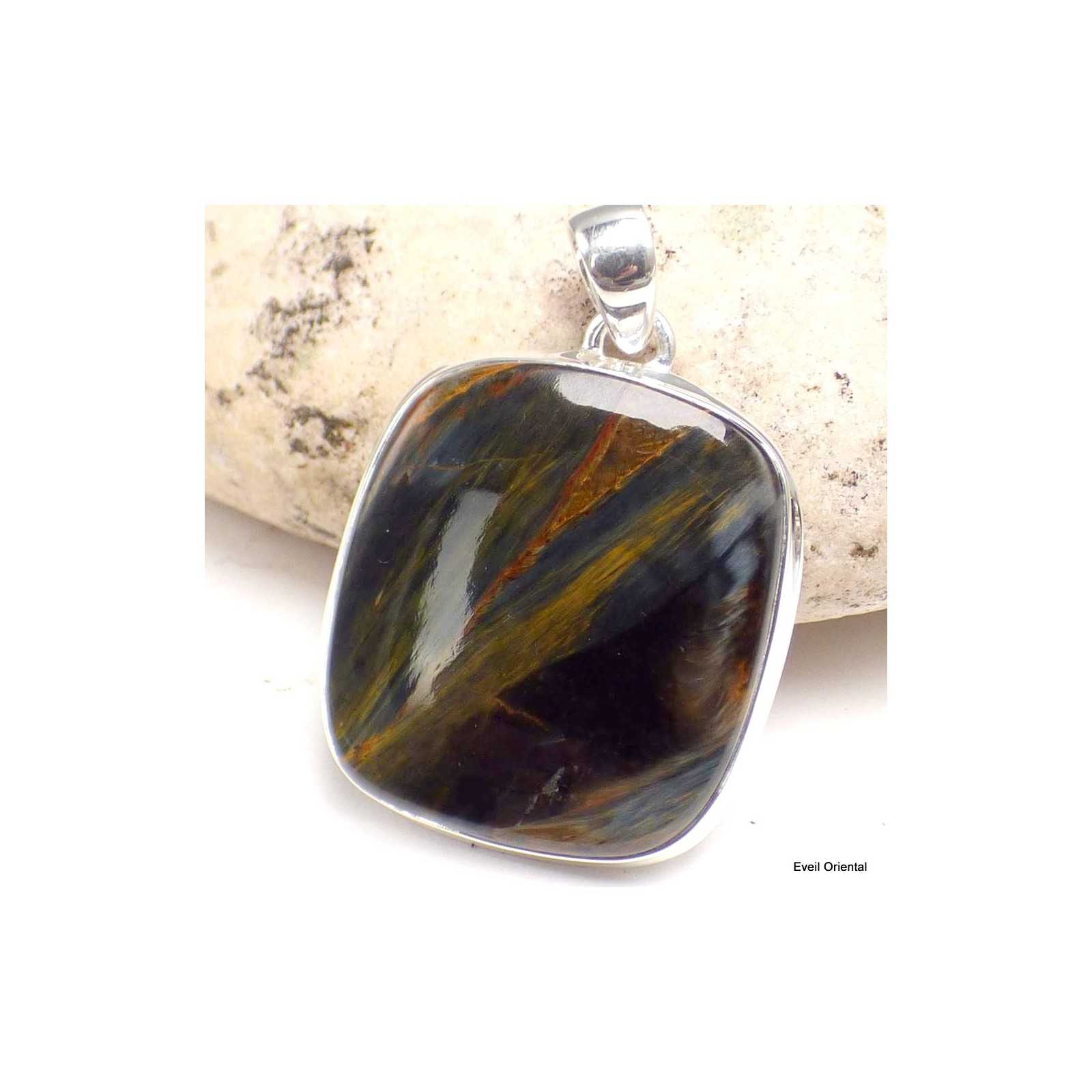 Pendentif Ancien En Pierre Naturelle - Style Asie - Réf. 75239 - État Occasion