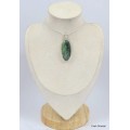 Gros pendentif oval allongé Kammérérite verte Pendentifs pierres naturelles KC47.7