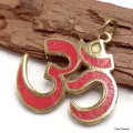Pendentif tibétain Om hindouiste laiton corail - Pendentifs tibétains bouddhistes