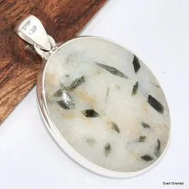 Pendentif oval Tourmaline verte sur quartz - Pendentifs pierres naturelles