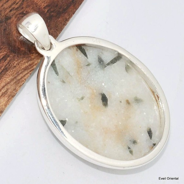 Pendentif oval Tourmaline verte sur quartz Pendentifs pierres naturelles KC51.1