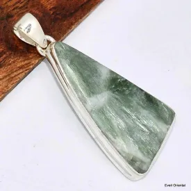 Pendentif Tourmaline verte triangulaire - Pendentifs pierres naturelles