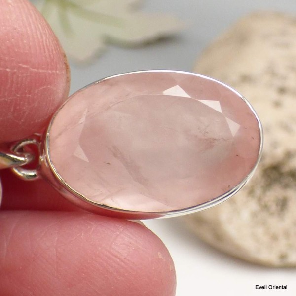 Pendentif oval Quartz rose facetté  Pendentifs pierres naturelles KC76.4