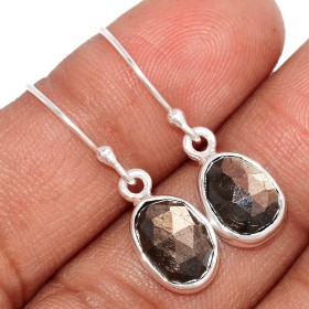 Boucles d'oreilles Saphir doré de Zawadi facetté Boucles d'oreilles en pierres KC87