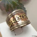 Bague aspect cuivre Mantra de Chenrezi - Bijoux en Cuivre
