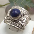 Bague tibétaine ornée d'un Lapis Lazuli - Bagues tibétaines bouddhistes