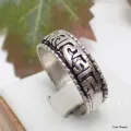 Bague tibétaine anneau orné d'un mantra taille ajustable - Bagues tibétaines bouddhistes