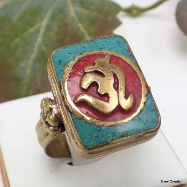 Bague tibétaine Om bouddhiste imitation pierre - Bagues tibétaines bouddhistes