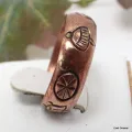 Anneau tibétain en cuivre Signes auspicieux taille 53 - Bijoux en Cuivre