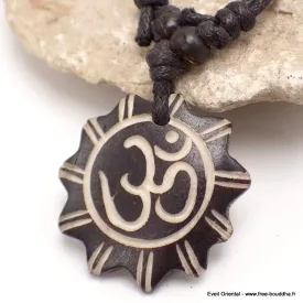 Collier tibétain bouddhiste Om os noir - Colliers tibétains et népalais
