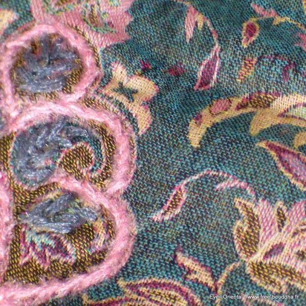 Châle laine brodée vert rose Tous les pashminas HB12