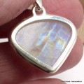 Pendentif goutte Pierre de lune Rainbow Bijoux en Pierre de lune CWA12.25