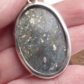 Rare pendentif Pyrite sur Cyanite Pendentifs pierres naturelles LAM33