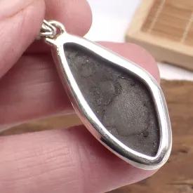 Pendentif Pyrite arc-en-ciel forme libre - Bijoux en Pyrite arc-en-ciel