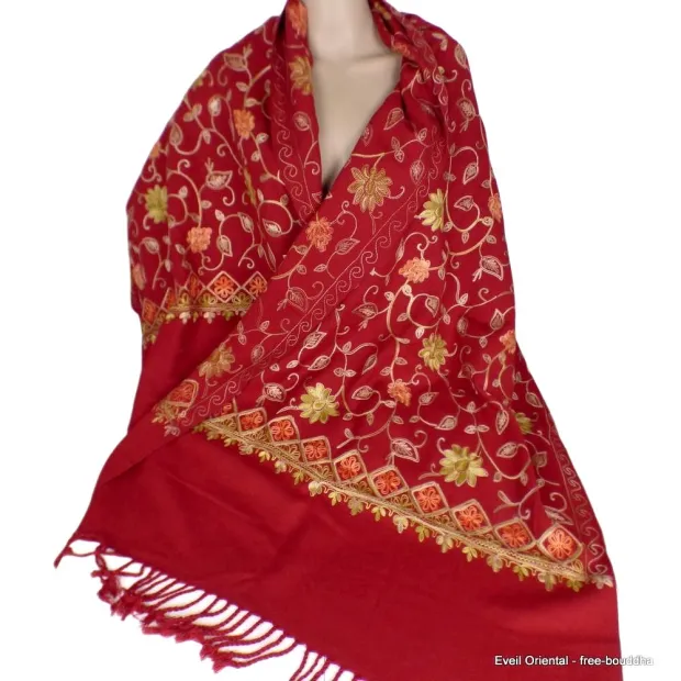 Etole femme rouge en laine brodée - Châles en laine faits main