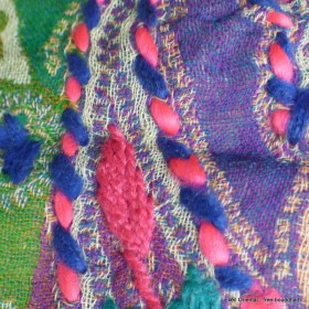 Châle laine brodée rayures multicolores Tous les pashminas HB37