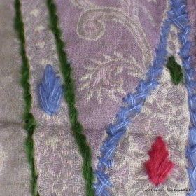 Châle laine brodée taupe parme Tous les pashminas HB39