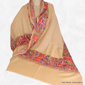 Grand châle en laine beige caramel brodé - Châles en laine faits main