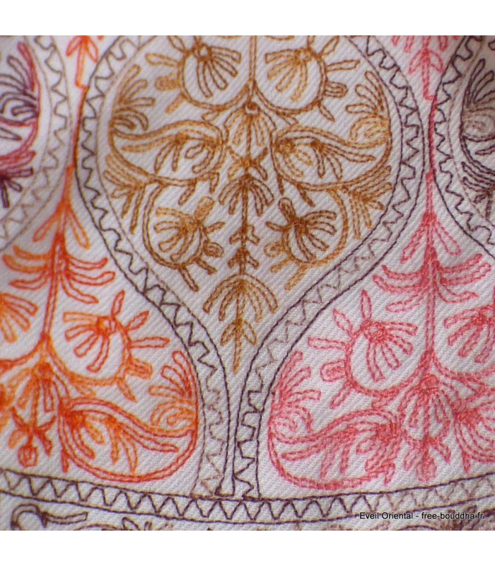 Châle laine femme écru multicolore brodé Pashminas laine et broderies CBP14