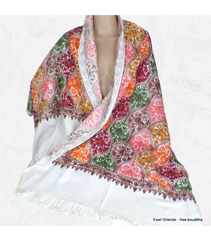 Châle laine femme écru multicolore brodé Pashminas laine et broderies CBP14