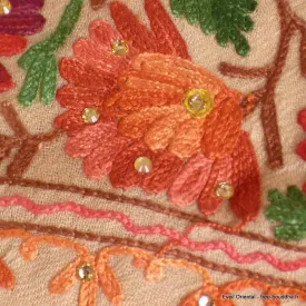 Châle laine beige rosé brodé perles - Châles en laine faits main