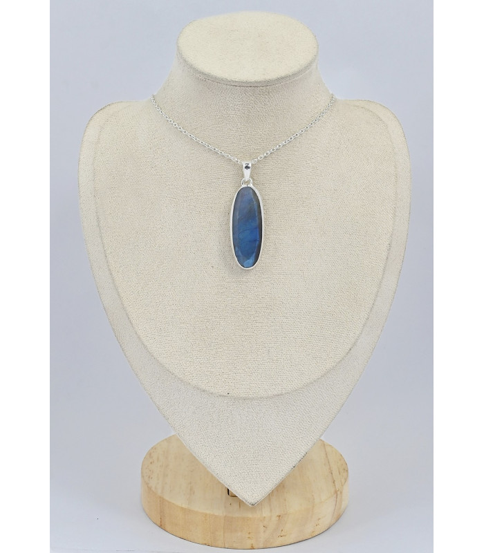 Somptueux pendentif en Labradorite bleue facettée Bijoux en Labradorite Bleue SK19
