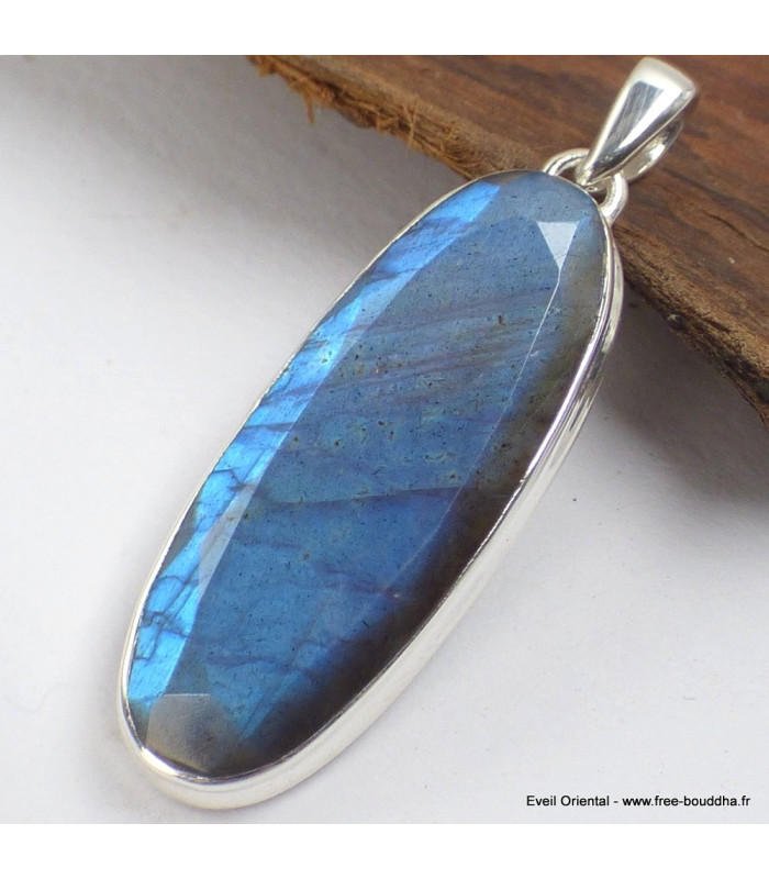 Somptueux pendentif en Labradorite bleue facettée Bijoux en Labradorite Bleue SK19