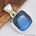 Petit pendentif carré Labradorite bleue - Bijoux en Labradorite Bleue