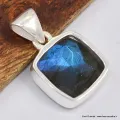 Petit pendentif carré Labradorite bleue - Bijoux en Labradorite Bleue