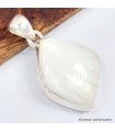 Pendentif en Scolecite blanche forme libre 